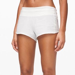 Lululemon speed up shorts 2.5”